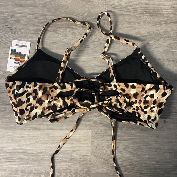 DONATED NWT Leopard Print Adjustable Bikini Top - Picture 2 of 3